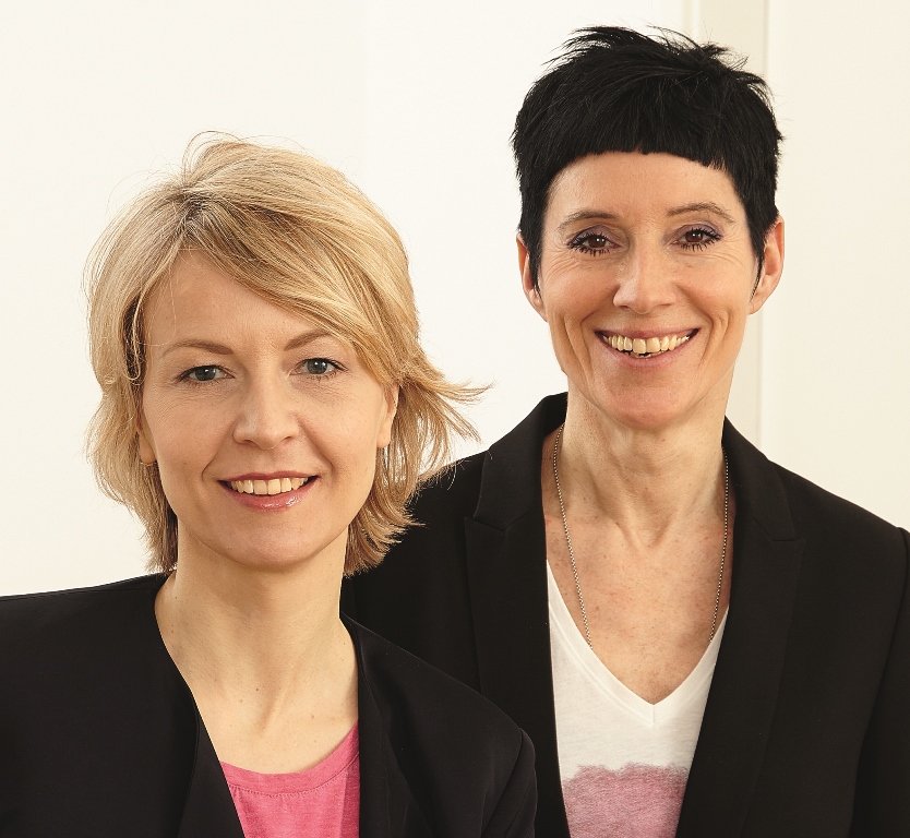 Das neue Führungsduo der Agentur: Elke Pietzsch (Executive Director Client & Strategy) und Daniela Schuch (Executive Creative Director)