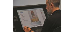 Mit der 3DEXPERIENCE-Plattform können Konstrukteure ein 3D-Konzept entwerfen und als individuelles Verpackungsmodell in nur 30 Minuten testen. (Bild: WestRock)