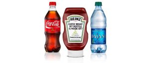 Die „PlantBottle“ aus teilbiobasiertem PET besteht zu 30 Prozent aus biobasierten Rohstoffen auf Zuckerbasis. (Bild: Coca-Cola)