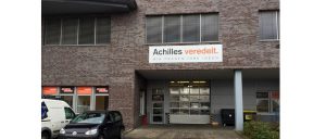 Durch eine zusätzliche Schleuse im neuen modernen Gebäudekomplex kann die Ware viel flexibler und bequemer angeliefert werden.