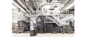 Offizielle Einweihung am Standort Ilsenburg: Die erste digitale PageWide Rollendruckmaschine T1100S von HP in Deutschland. (Bild: Thimm)