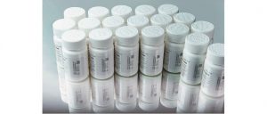 Serialisierung von Kunststoffbehätern in der Pharmaindustrie