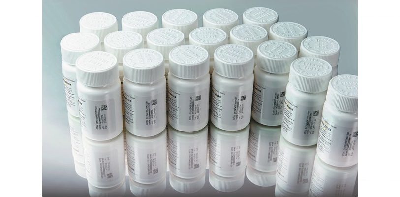 Serialisierung von Kunststoffbehätern in der Pharmaindustrie