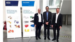 (von links nach rechts): Klaus Zeiler (KraussMaffei), Marco Roth (Roth Werkzeugbau) und Thorsten Just (Netstal Deutschland) beim Roth Packaging Day
