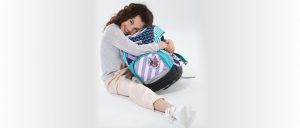 Die ergobag-Schultaschen werden aus mehr als 50 recycelten PET-Flaschen hergestellt. Bild: Forum PET