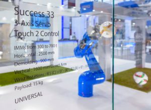 Scara-Roboter für Pick-and-Place-Anwendungen