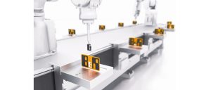 Intelligentes Transportsystem mit sich unabhängig voneinander bewegenden Shuttles.