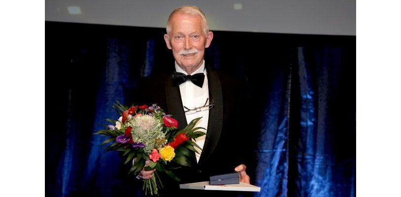 Eckhard Bluhm, Gründer und Geschäftsführer der BluhmWeber Group, nahm die Premier-Ehrenplakette beim Großen Preis des Mittelstands entgegen. Bild: OPS Netzwerk GmbH, Creative Commons CC-BY-2.0
