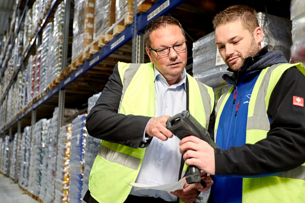 Die Studenten der Fachrichtung „Digitale Logistik“ durchlaufen die verschiedenen Geschäftsbereiche von B+S.