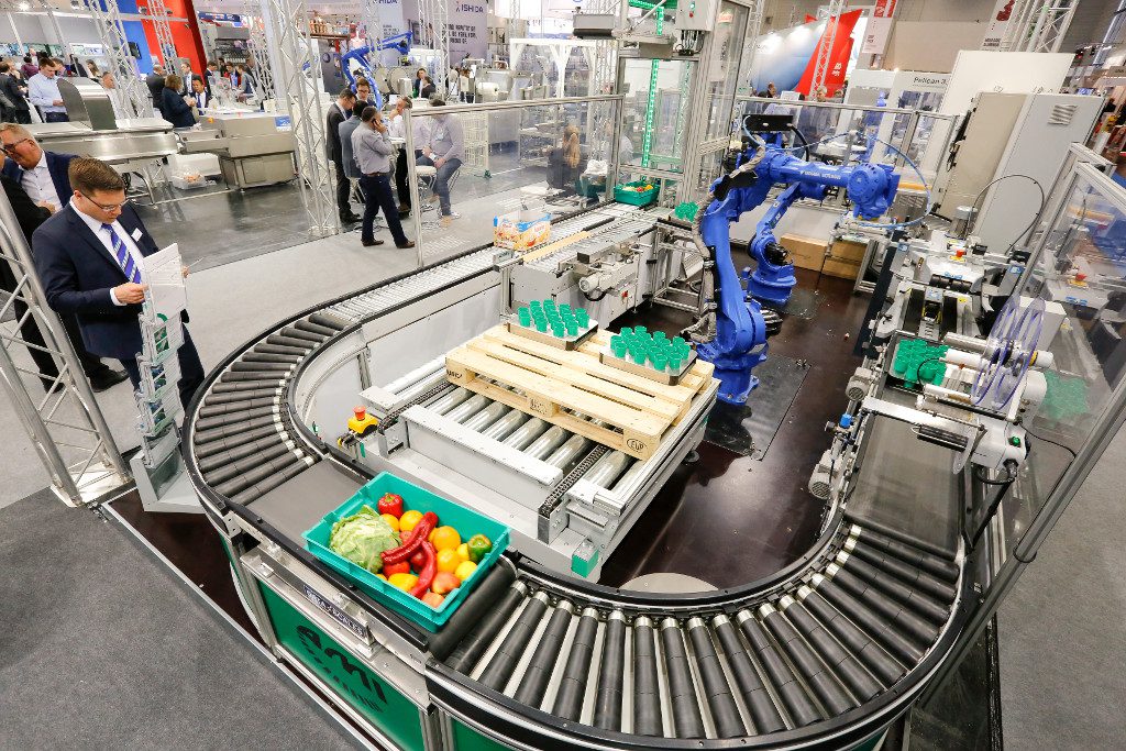 Robotik-Pack-Line in Halle 7 auf der Anuga FoodTec 2018