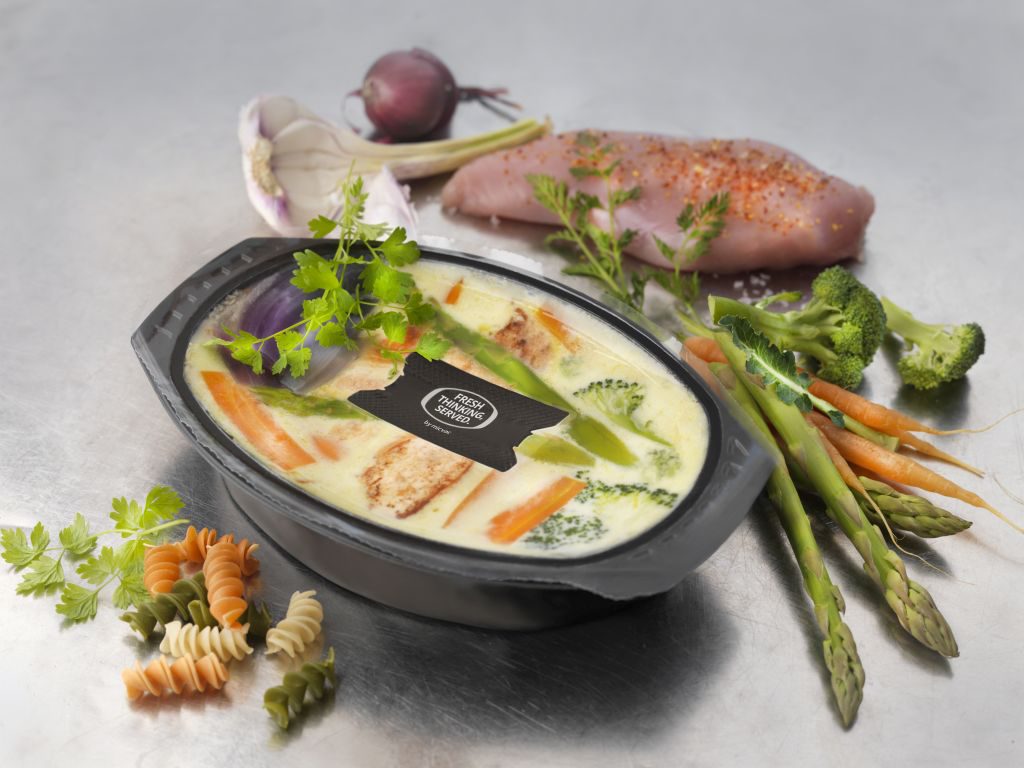 Die rohen Lebensmittel werden direkt in der Schale gegart