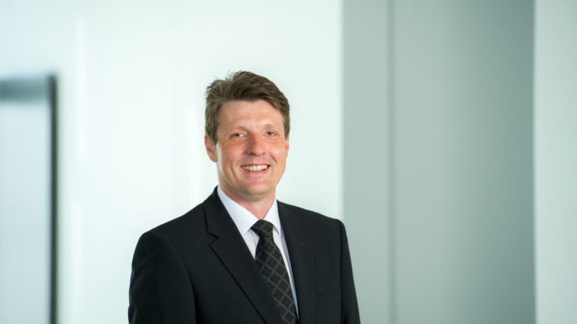 Prof. Ralf B. Wehrspohn leitet den Fraunhofer-Verbund Materials. (Bild: Fraunhofer IMWS)