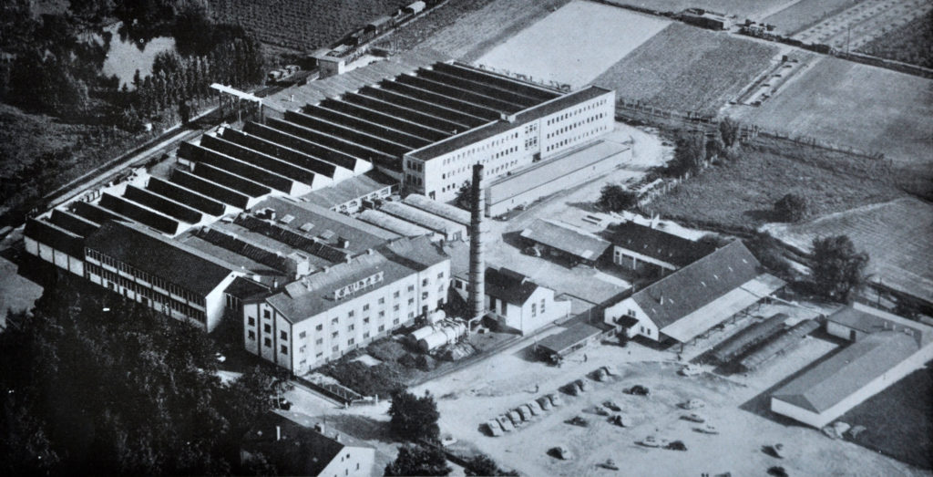 Das Kautex Werk in Hangelar (heute ein Stadtteil von Bonn) 1962.