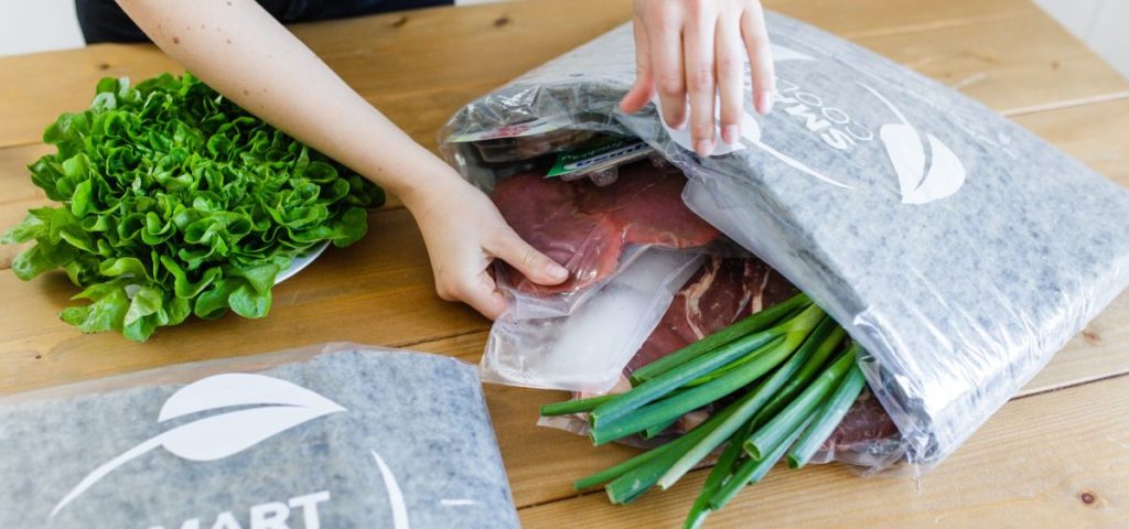 Kühlverpackung Smartcooler für den Online-Versand von Lebensmitteln (Bild: Ecocool GmbH)