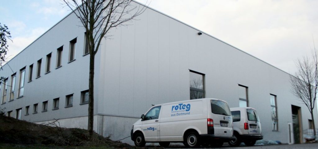 Neue Fertigungshalle von roTeg (Bild: roTeg)