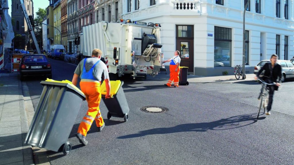 Abfuhr der gelben Mülltonnen (Bild: Der Grüne Punkt)