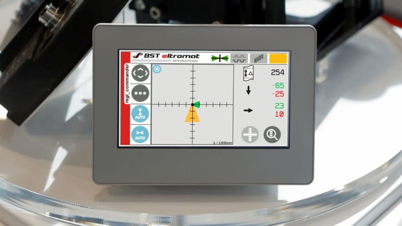 Die Fernbedienung „regi_commander“ für das Registerregelsystem „regi_star 20“ von BST eltromat. (Bild: BST eltromat International)