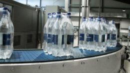 KHS-Verpackungsanlage für PET-Flaschen. (Bild: Jermuk Group)