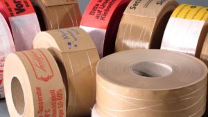 Fadenbverstärkte Nassklebestreifen von Schümann (Bild: Schümann)