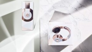 Headset-Verpackung (Bild: Metsä Board)