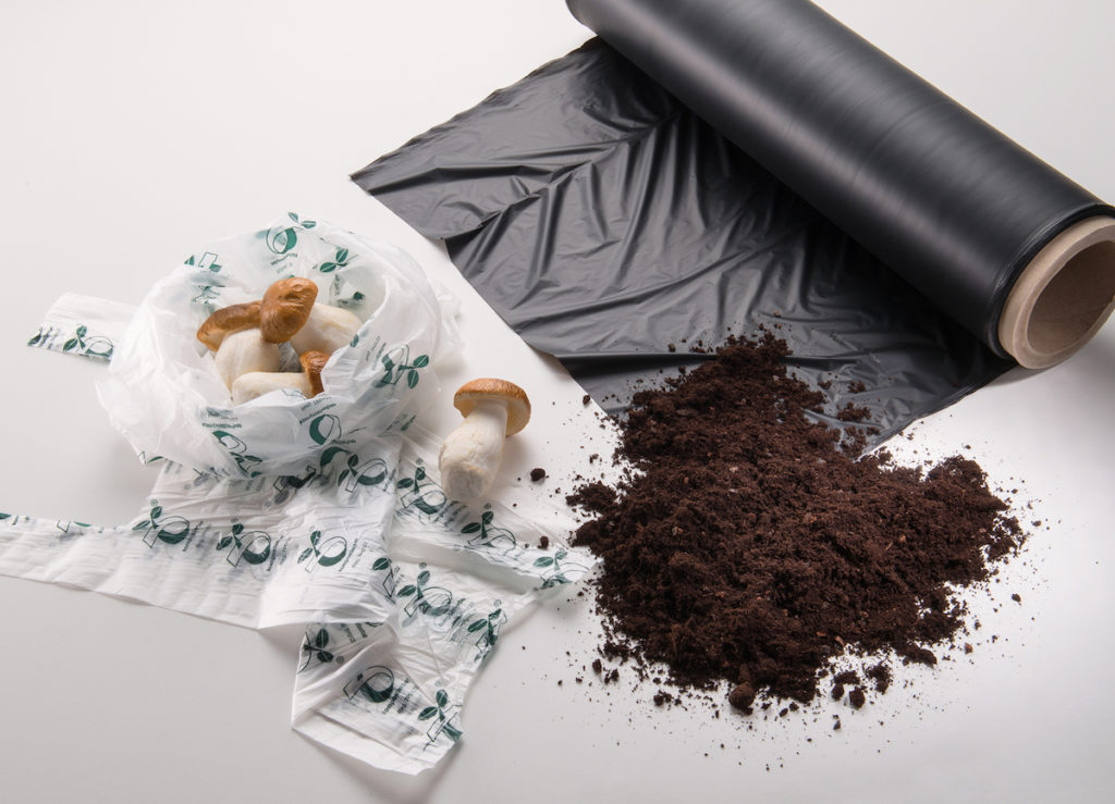 Mit dem zertifiziert kompostierbaren Kunststoff ecovio® bietet die BASF ein Materialportfolio für unterschiedliche Anwendungen an. (Bild: BASF 2019)