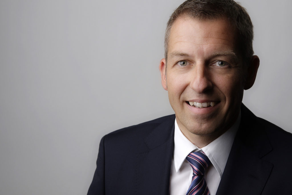 Dr.-Ing. Christian Heuer ist seit November als Geschäftsführer für die weitere erfolgreiche Entwicklung der Metall+Plastic GmbH aus Radolfzell verantwortlich. (Bild: Optima packaging group GmbH)