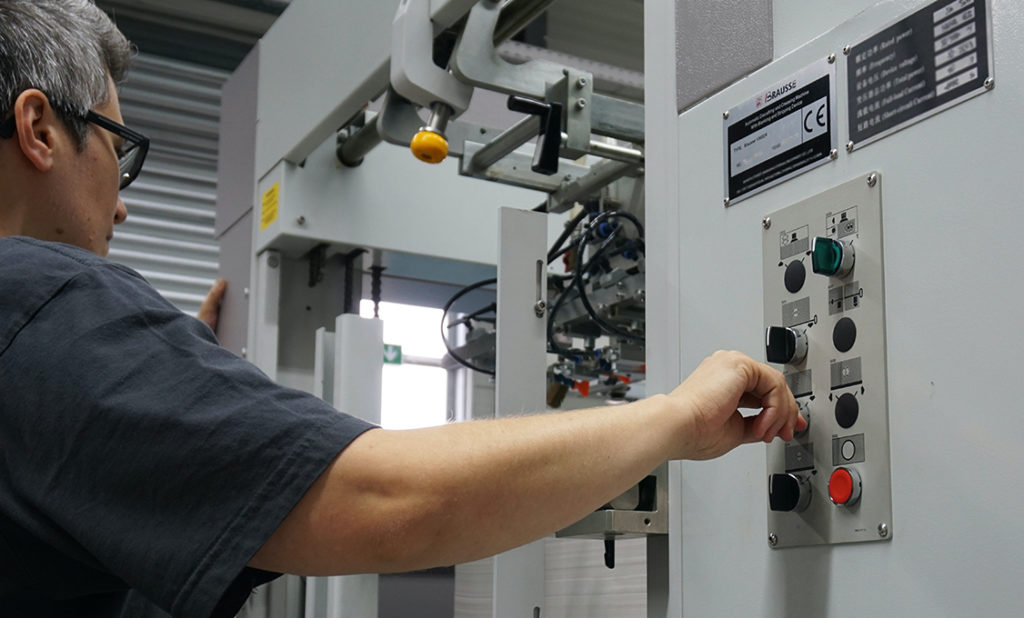 Das neue praxisorientierte Schulungsprogramm für 2020 rund um das Stanzen von Verpackungen ist da. (Bild: Karl Marbach GmbH & Co. KG)