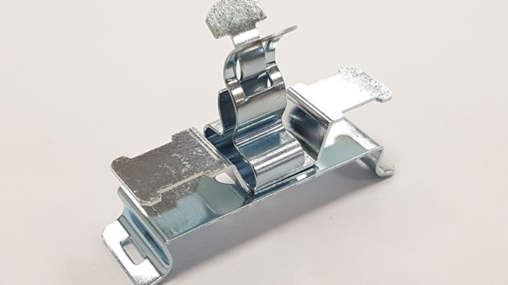 SKHZZ-Schnappfuß mit Schirmklammer. (Bild: Hebotec GmbH)