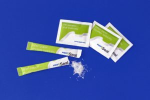 Das nachhaltige Functional Paper Sappi Seal eignet sich für verschiedenste Anwendungen, etwa für Zucker- und Teeverpackungen, Kinderspielzeug und Heimwerkerbedarf. (Bild: Sappi Europe)