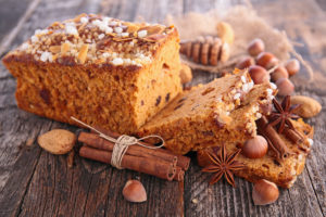 Gewürze, die dem Weihnachtsgebäck seinen unnachahmlichen Geschmack geben, müssen rein sein und werden daher mit Produktinspektionssystemen untersucht. (Bild: Shutterstock/margouillat photo)