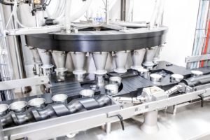 Der Behältertransport mit eindeutiger Zuordnung aller Dosen. Der Formatwechsel erfolgt werkzeuglos.