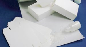 Papier und Tiegel mit Granulat zur Barrierebeschichtung