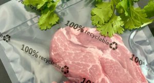 Fleisch in einem recyclingfähigem Vakuumbeutel von allfo
