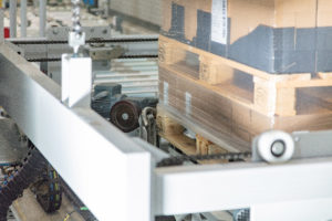 Folientest im Beumer Forschungs- und Entwicklungszentrum
