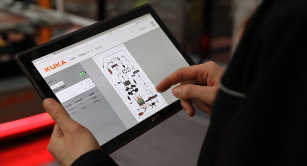 Mann mit Laptop, automatica sprint