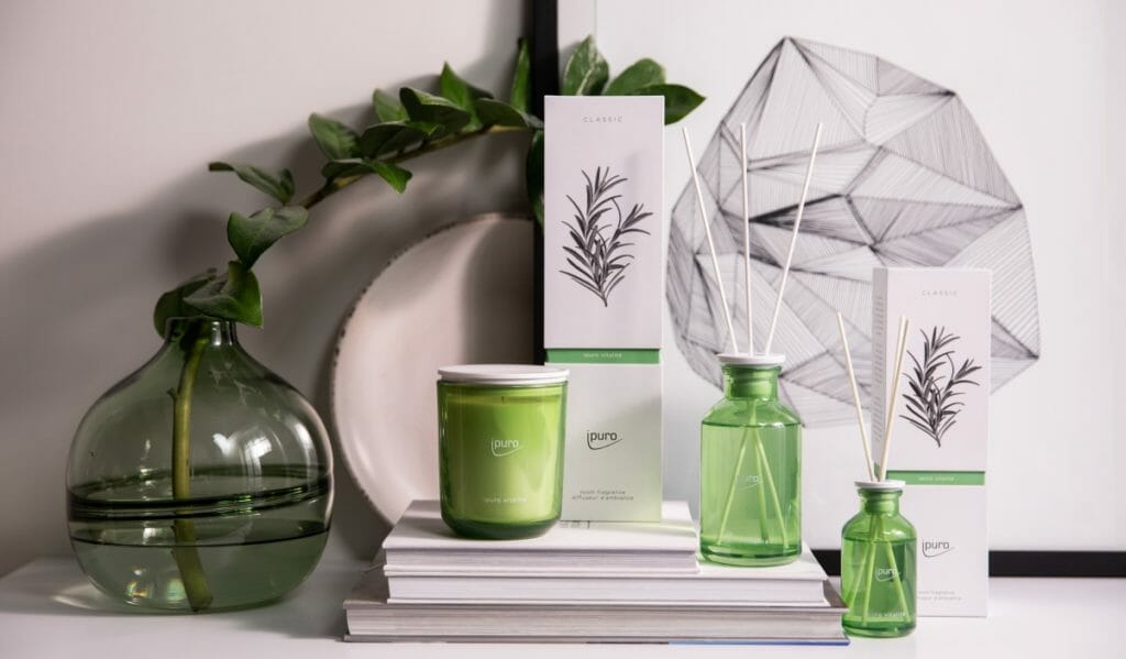 Statt bisheriger Faltschachtel:el Die neu gestalteten, hochwertigen Verpackungen von Ipuro.