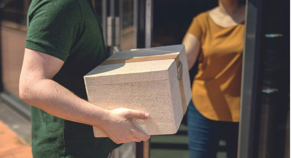 Plant Pack entwickelt Styropor-Alternative aus Maisgrieß für den Versand