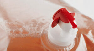 Ein Vitop-Beutel für Bag-in-Box-Produkte von Smurfit Kappa