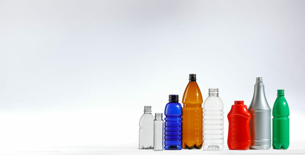 Das Forum PET in der IK und der Verband der deutschen Fruchtsaft-Industrie e. V. äußern sich positiv zur Ausweitung der Pfandpflicht und sehen sie als wertvollen Beitrag zur Stärkung des Bottle-to-botlle-Kreislaufes.