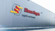 Bild von einem Firmengebäude mit dem Logo von Simon Hegele