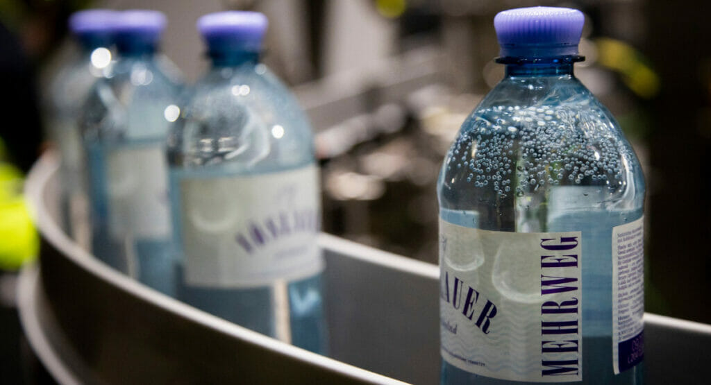 Vöslauer und Alpla entwickeln Mehrwegflasche aus PET