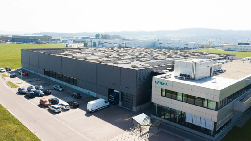 Optima Firmengebäude mit Photovoltaik