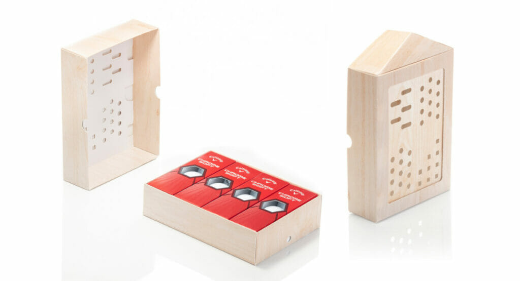 metsä new wood vote golf ball packaging