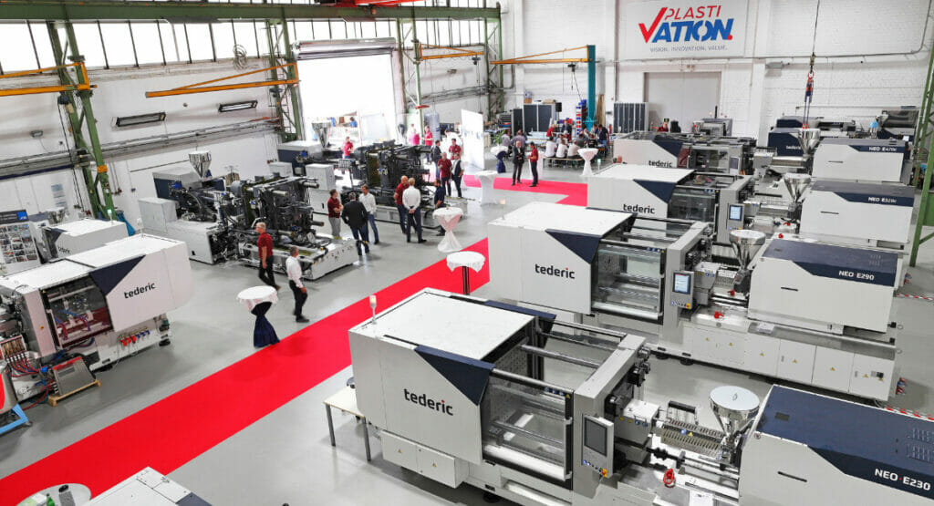 Bild von Maschinen in einer Halle