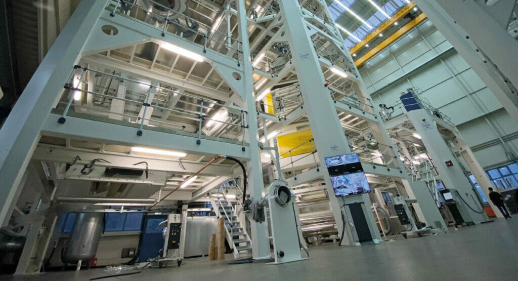 Bild einer Produktionshalle