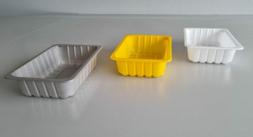 Bild von drei Kunststoffschalen