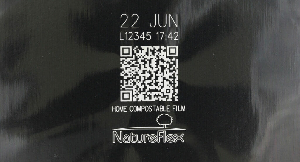Mit dem D120i-Laser wird auf dem NatureFlex-Film ein gestochen scharfer, weißer Code erzeugt, ohne die Integrität der Originalfolie zu beeinträchtigen, die chemische Zusammensetzung zu verändern oder die Eigenschaften der Feuchtigkeitsbarriere zu beeinflussen.