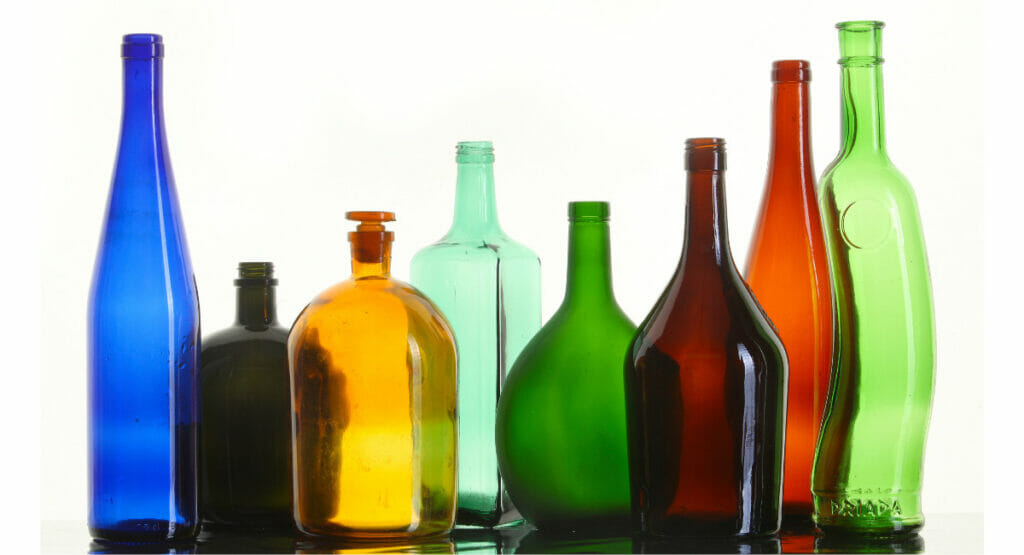 bunte glasflaschen altglas entsorgung