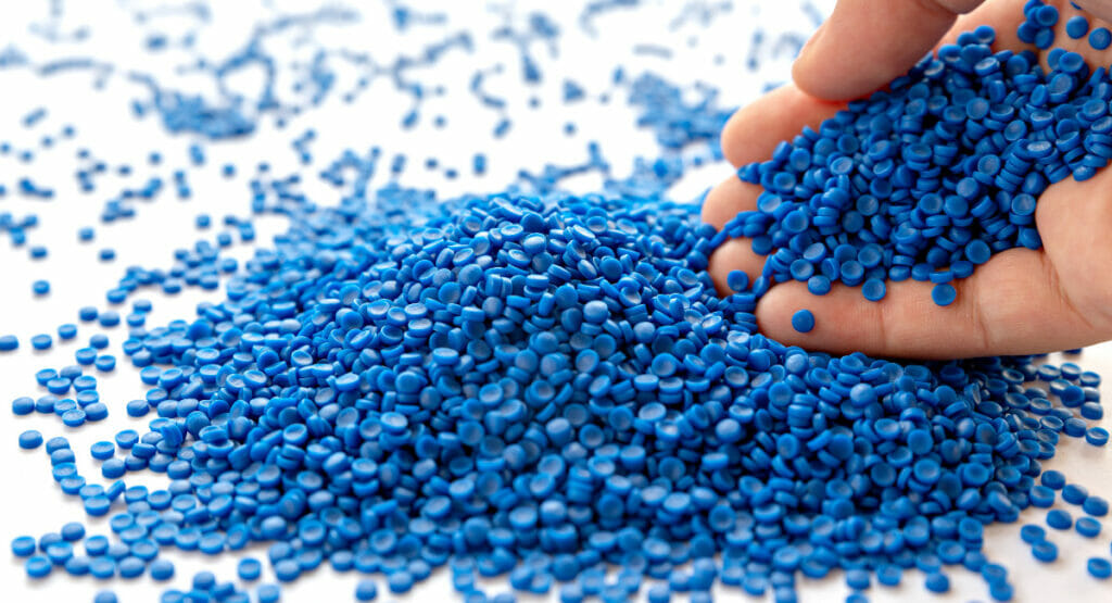 Das Stoffstrombild PVC Deutschland 2021 von VinylPlus und PlasticsEurope zeigt, dass das Einsatz von Rezyklaten gestiegen ist.