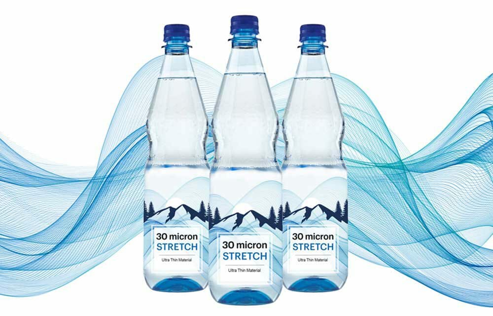 CCL Label konnte die Dicke seiner Stretch-Sleeves auf 30 Mikrometer verringern. (Bild: CCL Label)